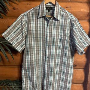 Marc Edwards Men's short sleeve button down shirt size Medium